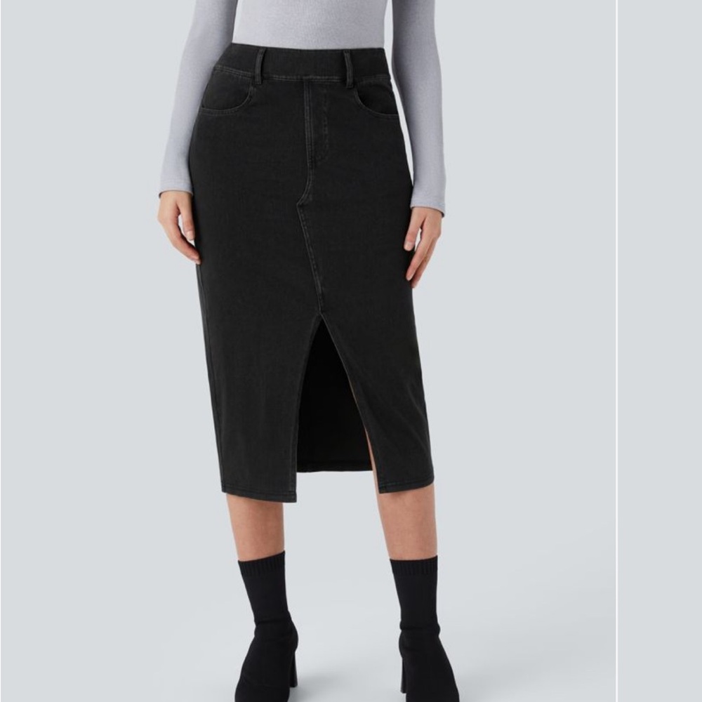 HALARA Black Pencil Skirt with Front Slit